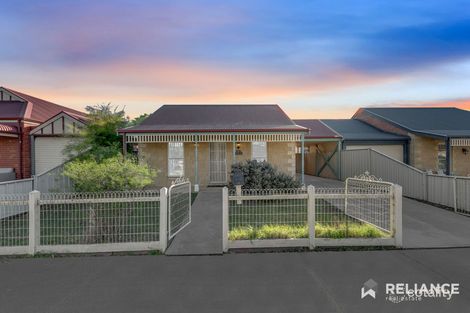 Property photo of 25 Naracoorte Drive Caroline Springs VIC 3023
