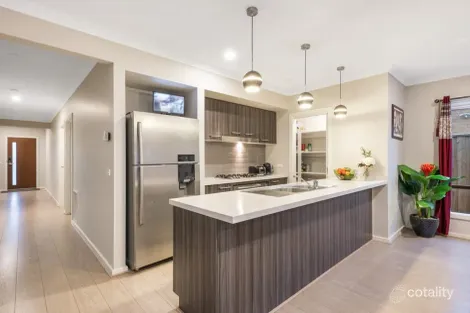 Property photo of 12 Spearmint Boulevard Manor Lakes VIC 3024