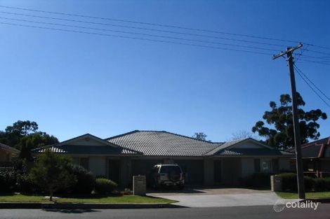 48 Albert St, Unanderra, NSW 2526