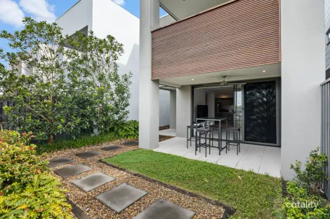 Property photo of 10 Sunny Lane Birtinya QLD 4575