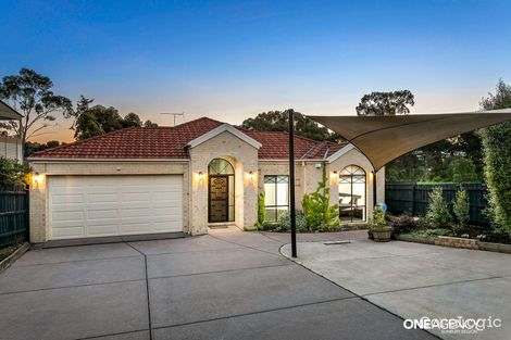 Property photo of 23 Renton Court Sunbury VIC 3429