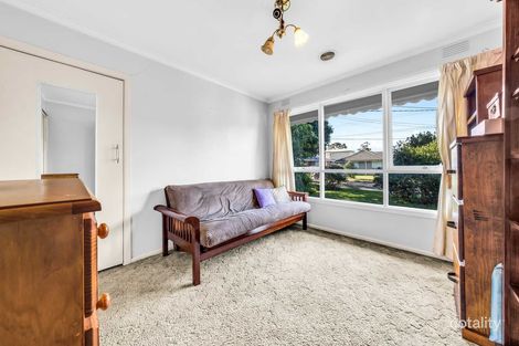 Property photo of 43 Allister Close Knoxfield VIC 3180