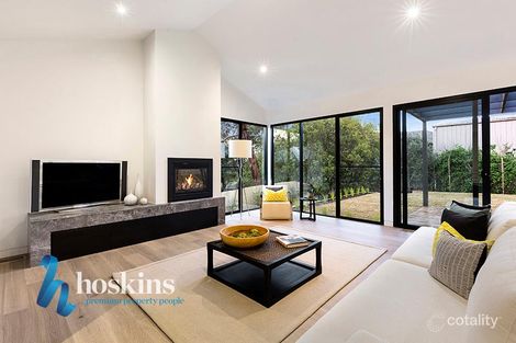 Property photo of 8 Cypress Place Ringwood North VIC 3134