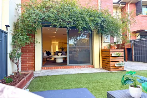 Property photo of 4/15 Weavell Place Kambah ACT 2902