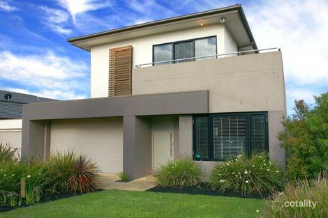 18 Whitewater Ct, Sandhurst, VIC 3977