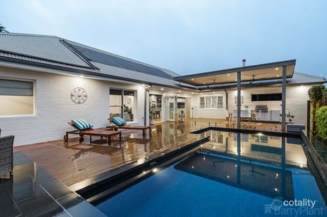 Property photo of 9 Scenic Avenue Ringwood East VIC 3135