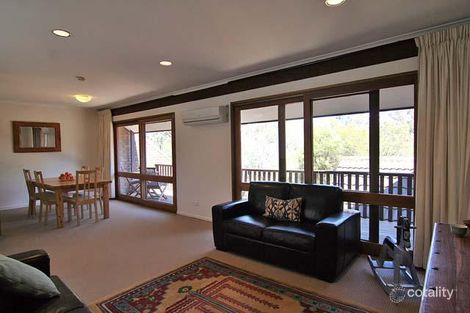 Property photo of 99 Wybalena Grove Cook ACT 2614