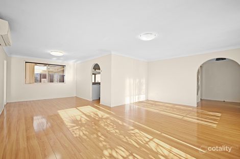 Property photo of 5 Drayton Place Edensor Park NSW 2176