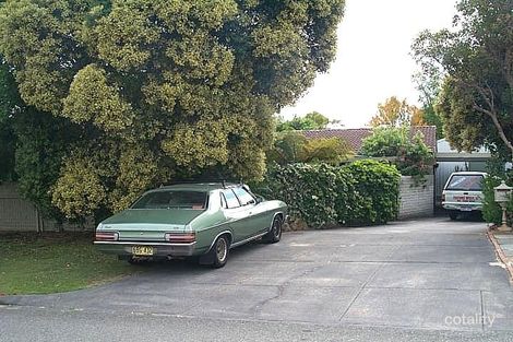 2 Lealt Pl, Ardross, WA 6153