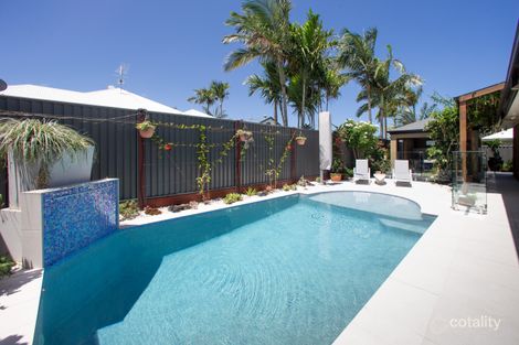 Property photo of 11 Lake View Drive Twin Waters QLD 4564
