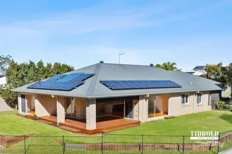 Property photo of 5 Capella Drive Redland Bay QLD 4165