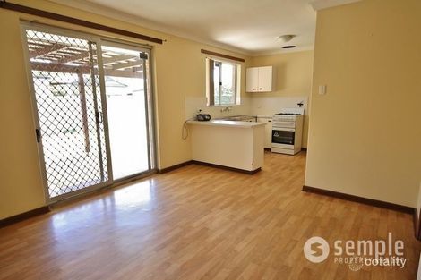 Property photo of 34 Solquest Way Cooloongup WA 6168