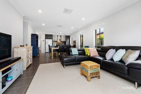Property photo of 11 Burwood Street Mickleham VIC 3064