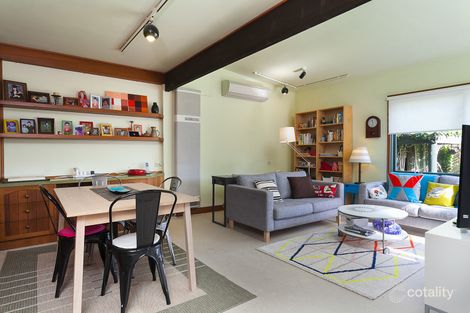 Property photo of 37 Robert Street Bentleigh VIC 3204