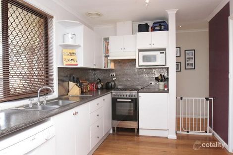 Property photo of 43 Wedge Crescent Rowville VIC 3178