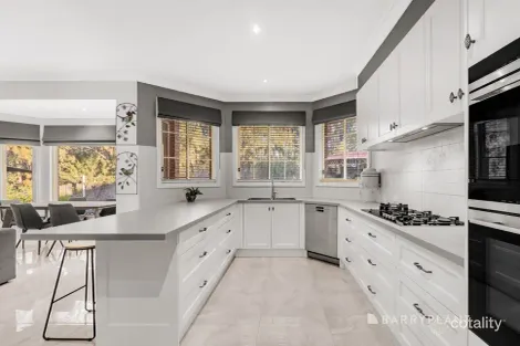 Property photo of 5 Riccana Court Mill Park VIC 3082