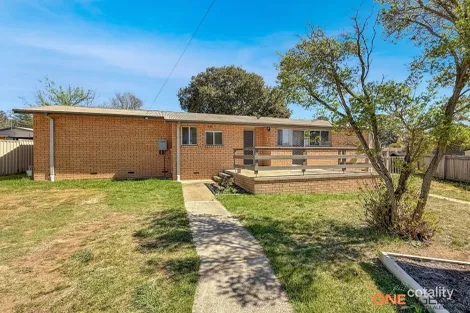 27 NAMALA ST, COOMA, NSW 2630