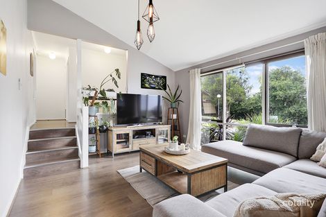 Property photo of 15 Debson Close Boronia VIC 3155