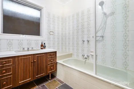 Property photo of 29 Henry Street Eltham VIC 3095