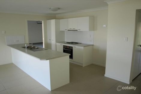Property photo of 16 Mansell Boulevard Cotswold Hills QLD 4350