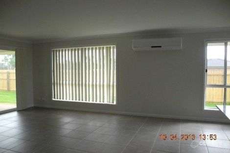 Property photo of 31 Walnut Crescent Lowood QLD 4311