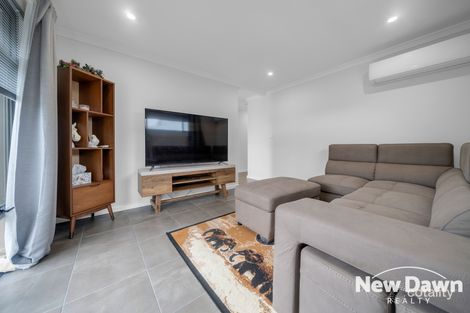 Property photo of 9E Rodsand Circuit Ellenbrook WA 6069