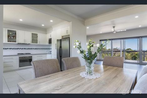 Property photo of 2 Kanimbla Court Rye VIC 3941