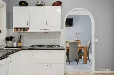 Property photo of 18 Feran Crescent Coffs Harbour NSW 2450
