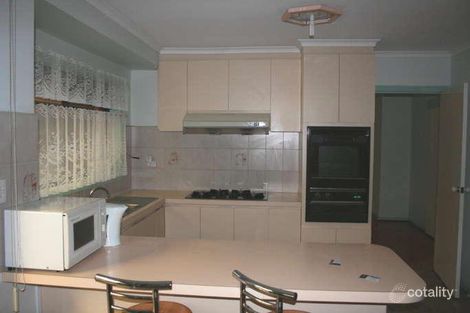 Property photo of 220 Furlong Road St Albans VIC 3021