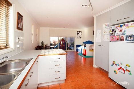 Property photo of 11/60 Jacaranda Drive Jerrabomberra NSW 2619