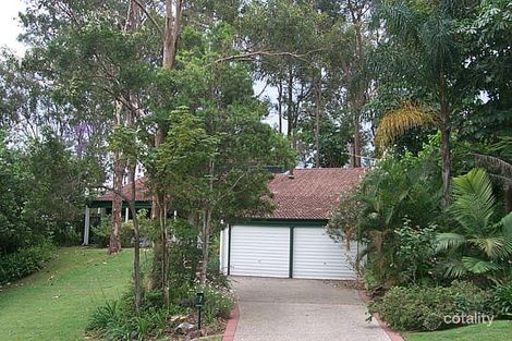 17 Aurora Cres, Kenmore, QLD 4069