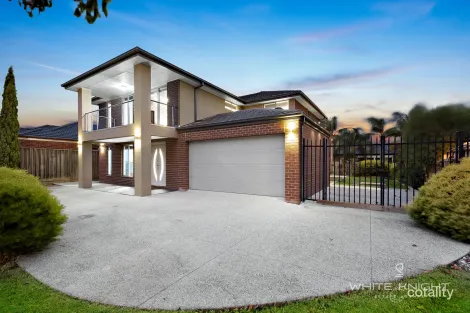 Property photo of 6 Syon Court Burnside Heights VIC 3023