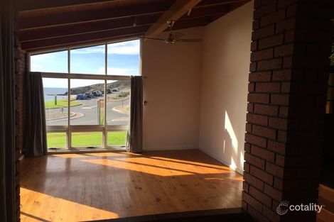Property photo of 1 Dutchman Drive Hallett Cove SA 5158