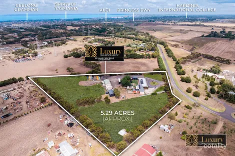 Property photo of 120 Valleyside Drive Lovely Banks VIC 3213