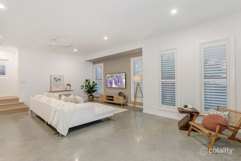 Property photo of 19 Grasslands Reedy Creek QLD 4227