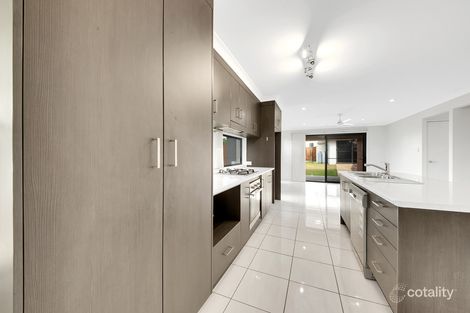 Property photo of 2 Wedgetail Road Clinton QLD 4680