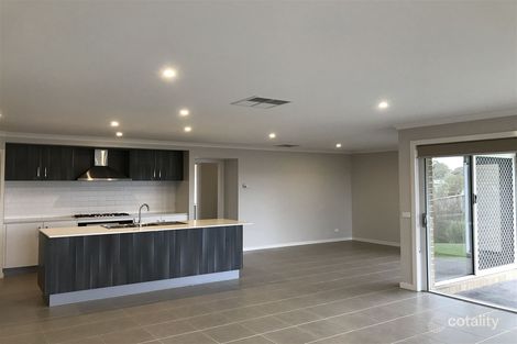 Property photo of 109 Jackson Drive Drouin VIC 3818