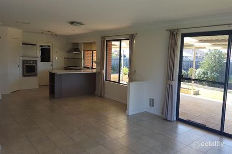 Property photo of 46 Burleigh Drive Australind WA 6233