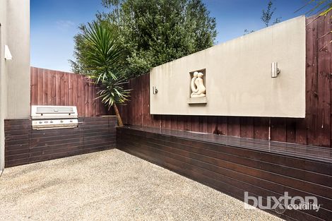 Property photo of 10 Silverbanks Grove Mentone VIC 3194