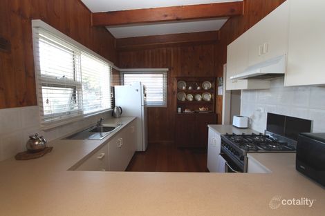 Property photo of 10 Omega Crescent Warrnambool VIC 3280