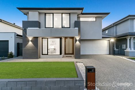 57 Fairground Prom, Berwick, VIC 3806