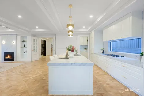 Property photo of 5 Hertford Crescent Balwyn VIC 3103