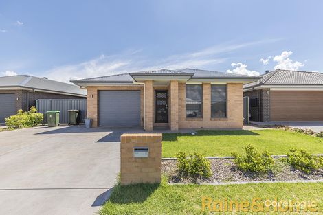 Property photo of 8 Ash Avenue Dubbo NSW 2830