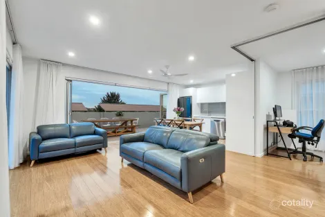 Property photo of 12/6 Sturt Street Essendon VIC 3040