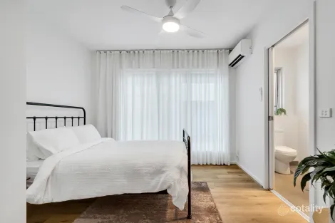 Property photo of 12/6 Sturt Street Essendon VIC 3040