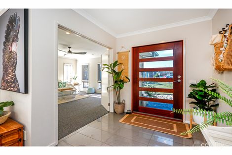 Property photo of 4 Gooch Court Sale VIC 3850