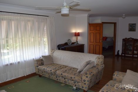 Property photo of 10 Golden Bar Drive Parkes NSW 2870