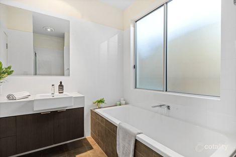 Property photo of 7A Lucerne Grove Findon SA 5023