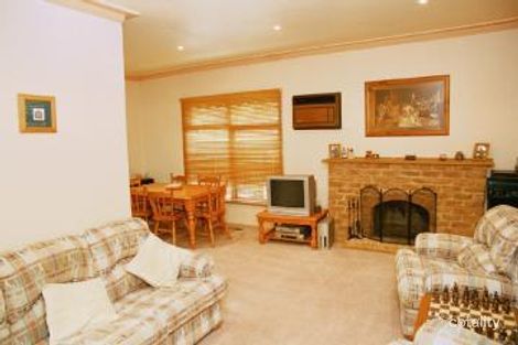 1 Robyn Dr, Nunawading, VIC 3131