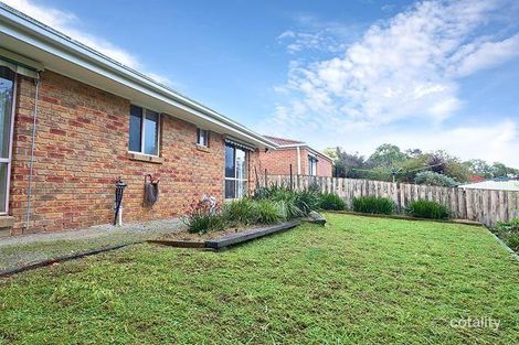 Property photo of 27 Latrobe Court Croydon Hills VIC 3136